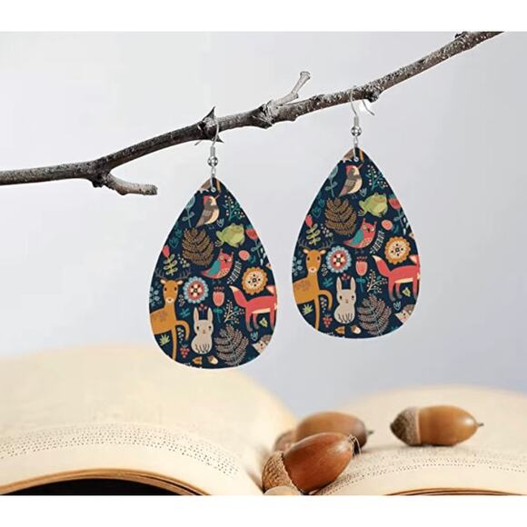 Woodland Animals Leaf Print Faux Leather Teardrop Earring NEW - Picture 4 of 6